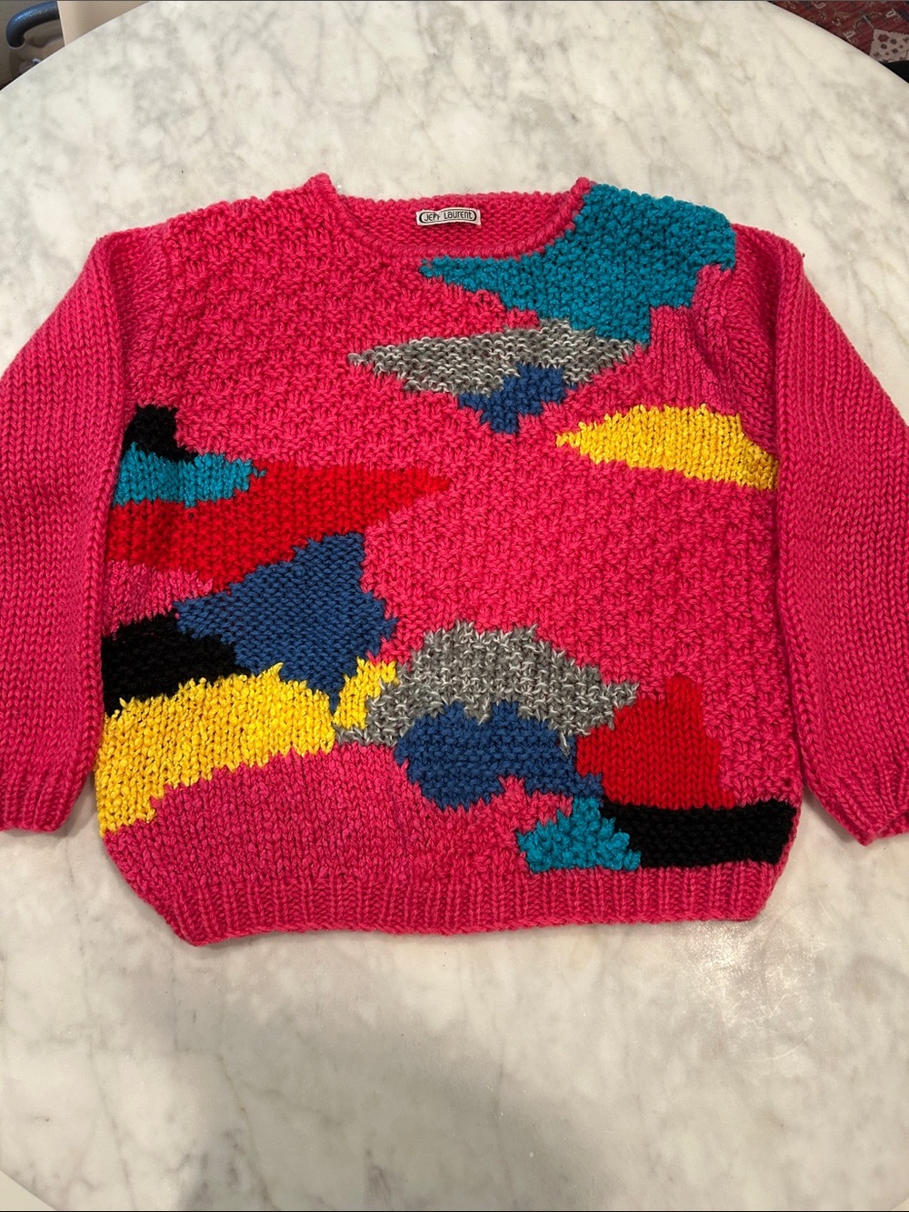Very 80’s Jeff Laurent Bright Pink Multicolor Abstract Patch Crewneck Sweater